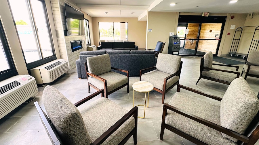 Country Inn & Suites - by Choice Hotels , Canton near Hall of Fame