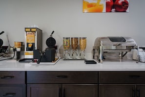 Tägliches inbegriffenes Frühstücksbuffet