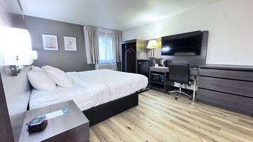 King Bed, Suite, 1- Sofa | Sengetøy av topp kvalitet, skrivebord og skrivebord for bærbar PC