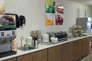 Tägliches inbegriffenes Frühstück zur Selbstbedienung