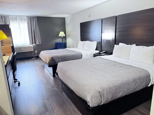 Quality Inn Spearfish I-90