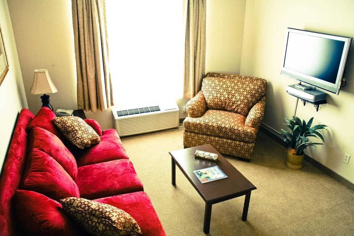 desk, blackout curtains, iron/ironing board, free wifi