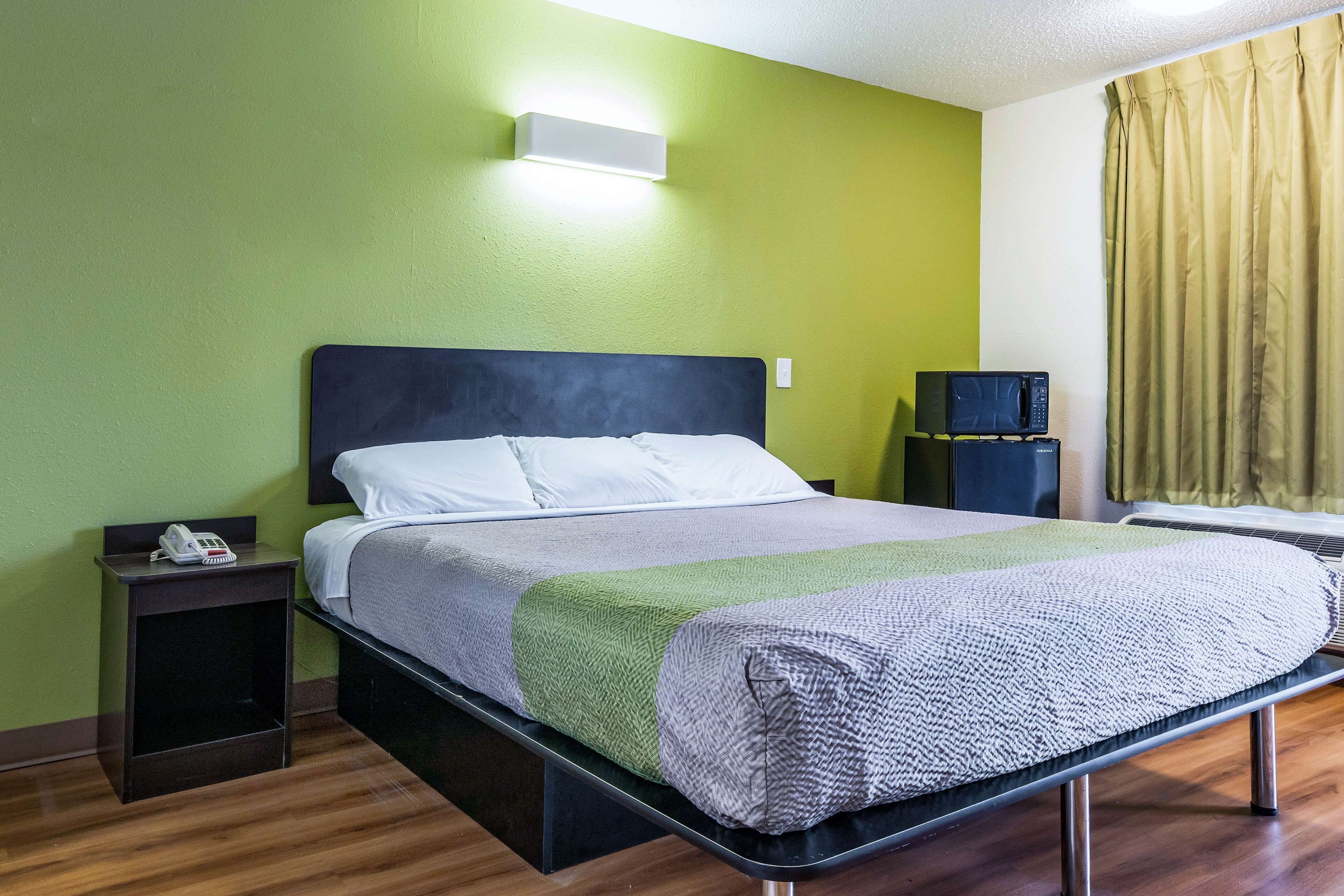 Photo - Motel 6-Alexandria, LA - South