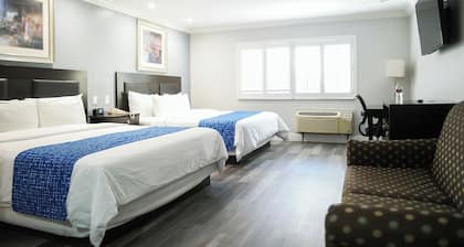 Days Inn by Wyndham West Covina