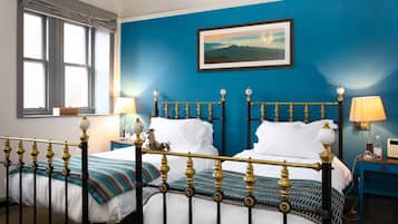 Comfy Twin Room | Iron/ironing board, free WiFi, bed sheets