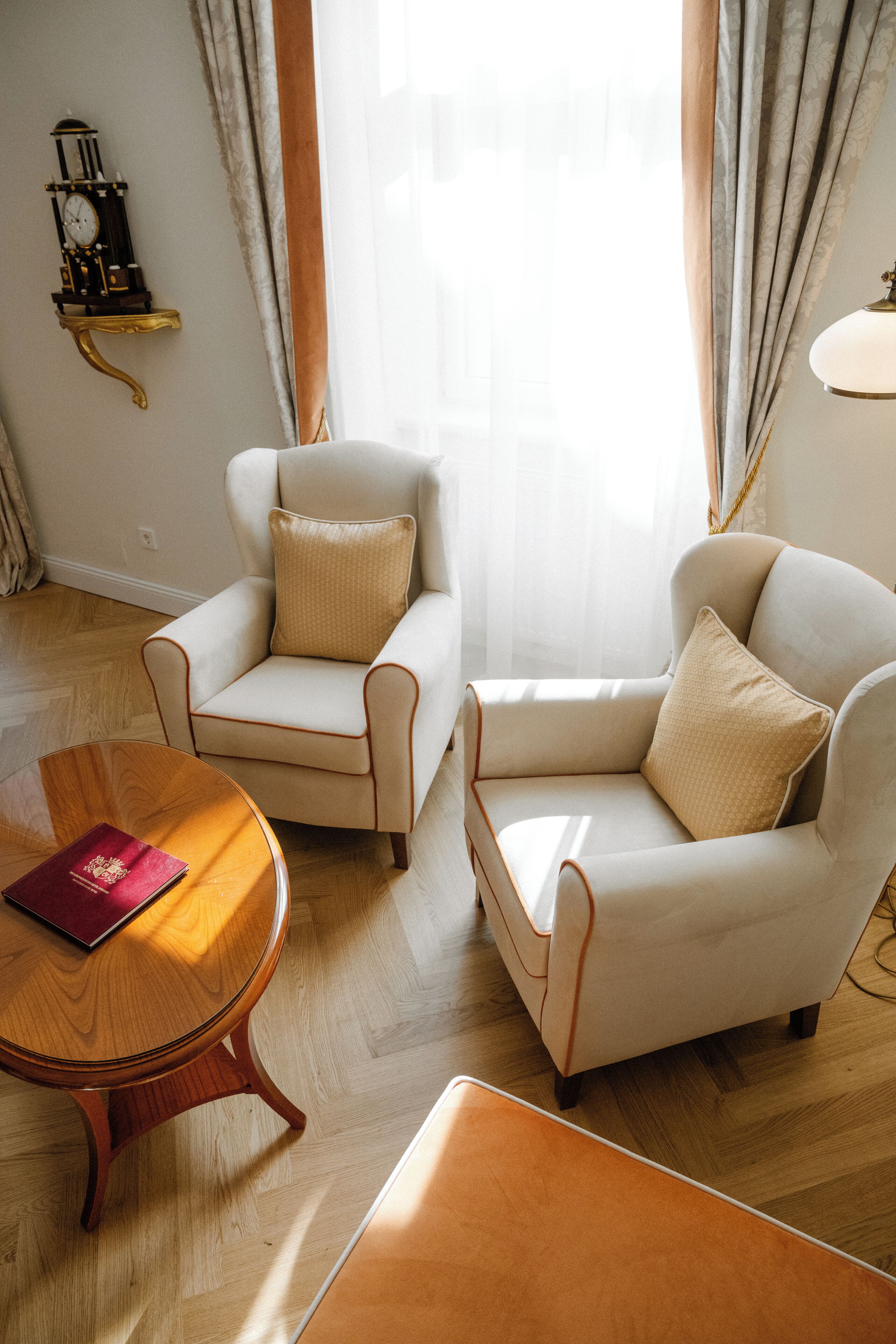 superior double room | 1 bedroom, minibar, in-room safe, desk