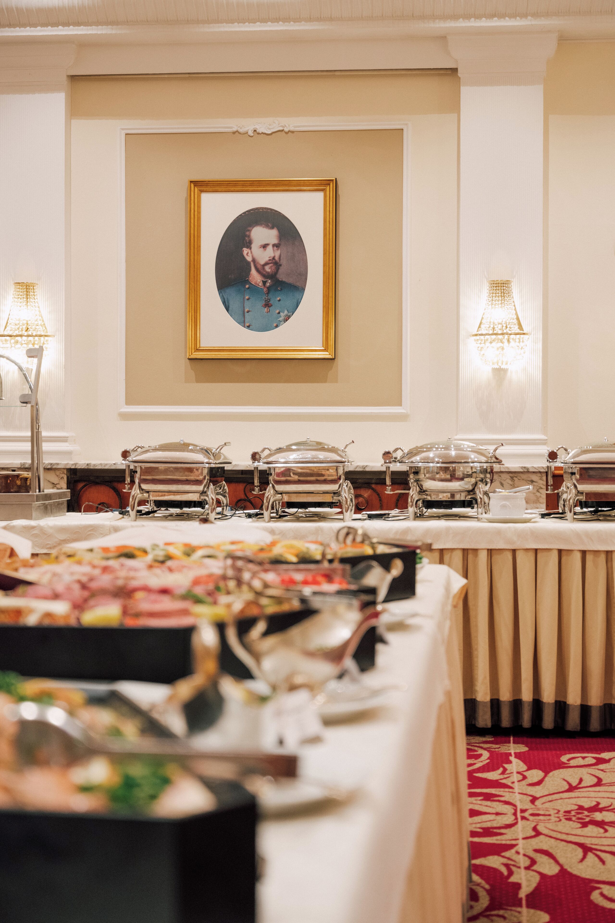 Daily buffet breakfast for a fee