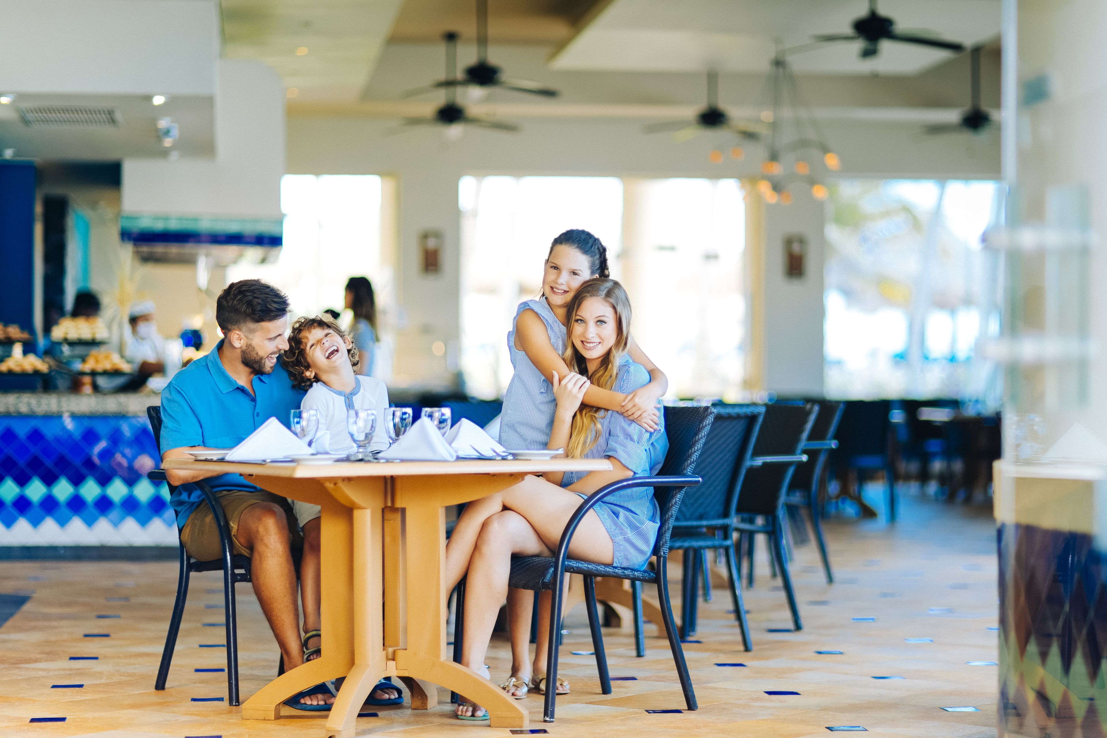 4 restaurantes, cocina mexicana