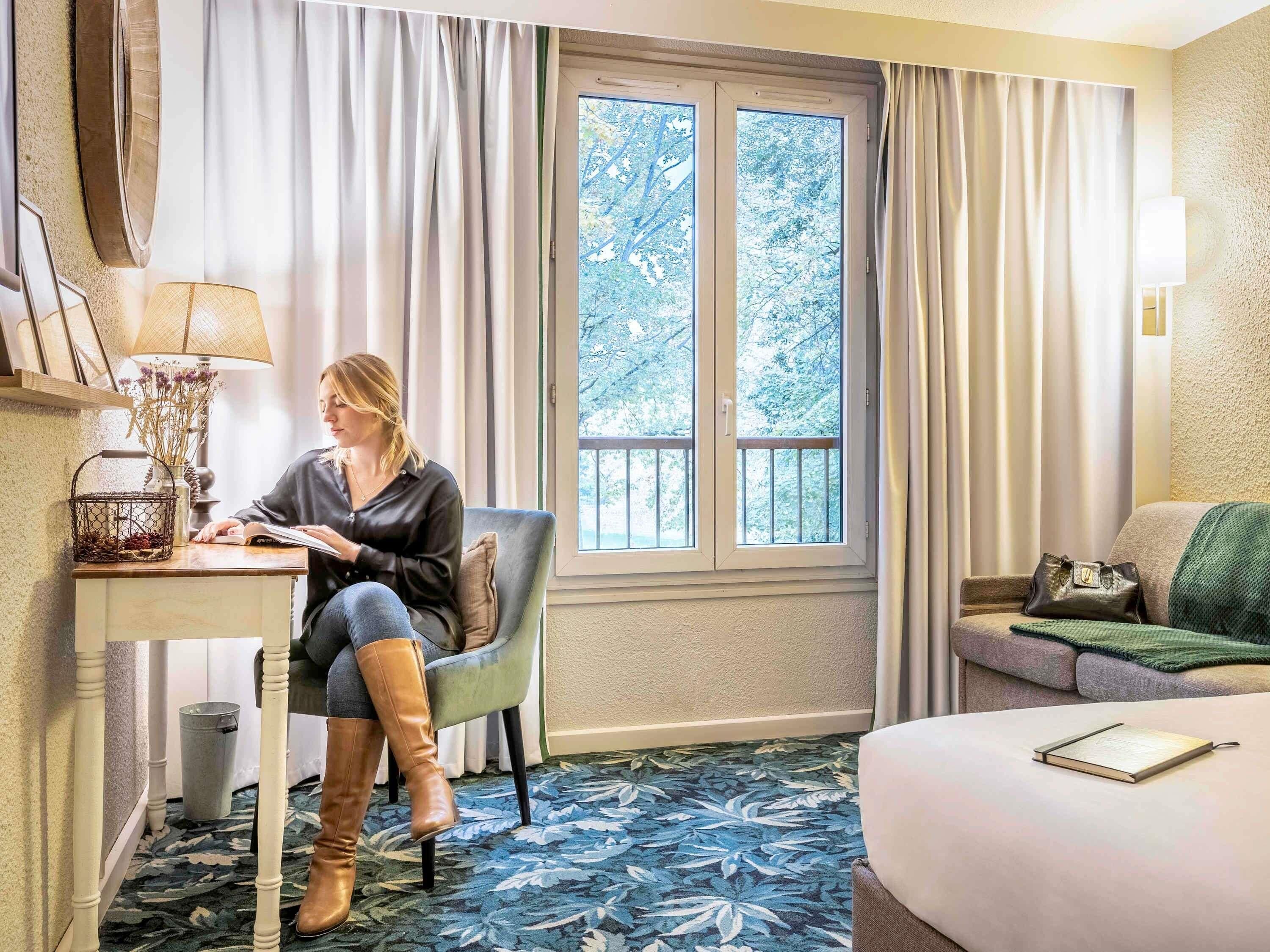 บริเวณภายนอก