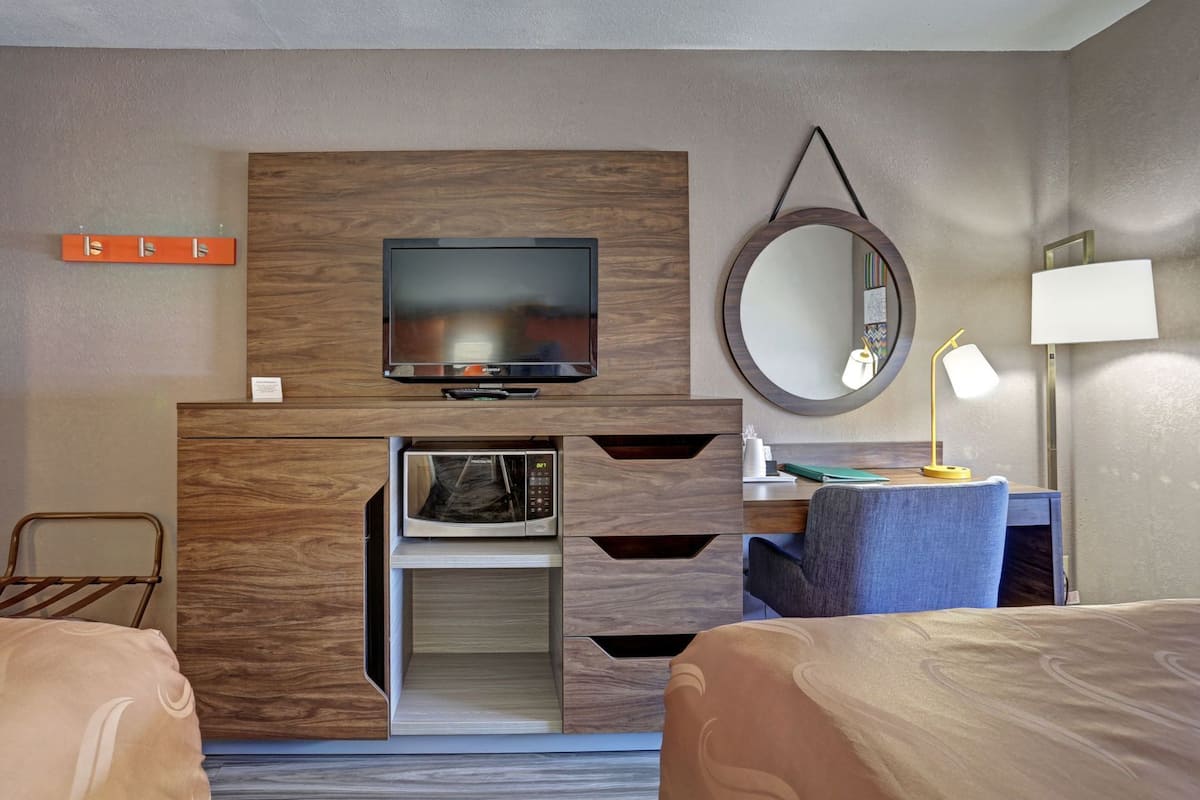 In-room safe, desk, laptop workspace, soundproofing