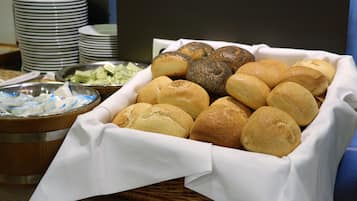 Gratis frukostbuffé varje dag