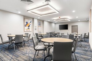 Meeting facility - Holiday Inn Express Van Nuys by IHG (Van Nuys)