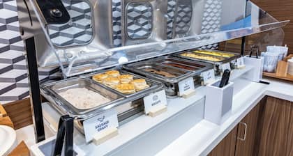 Holiday Inn Express Van Nuys by IHG