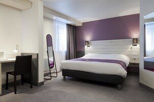 Ropa de cama de alta calidad, colchones Select Comfort y escritorio 