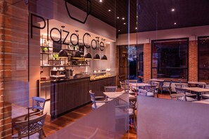 Coffee shop