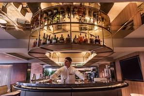 Bar (in der Unterkunft)
