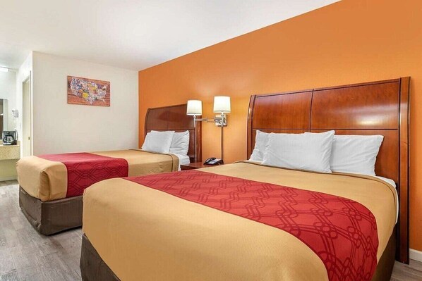 Internet, alarm clocks - Americas Best Value Inn & Suites (Searcy)