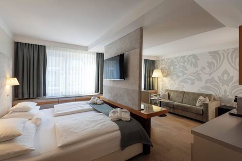 Premium bedding, minibar, in-room safe, desk