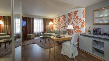 Premium bedding, minibar, in-room safe, desk