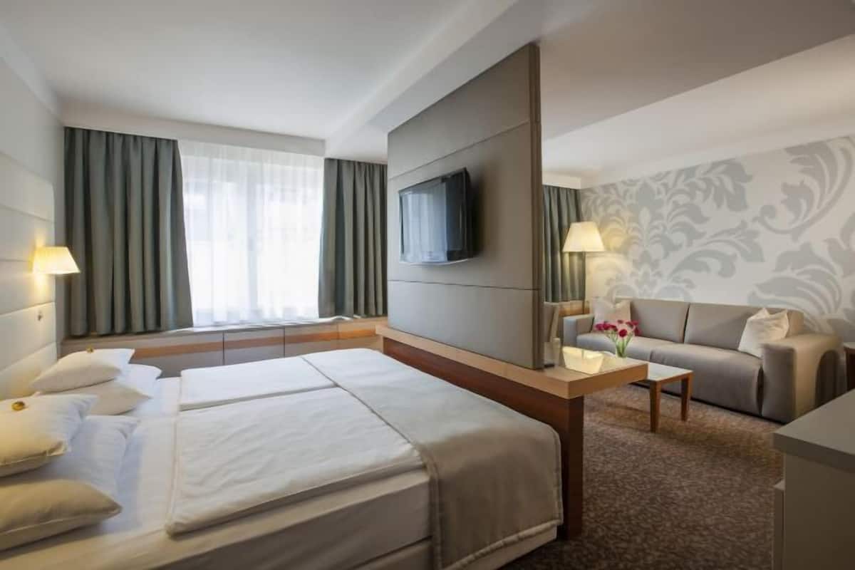 1 habitación, ropa de cama de alta calidad y minibar