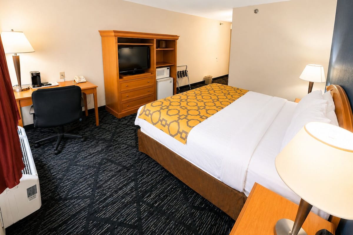In-room safe, desk, laptop workspace, blackout drapes