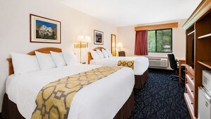 In-room safe, desk, laptop workspace, blackout curtains - Baymont by Wyndham Hot Springs (Hot Springs)
