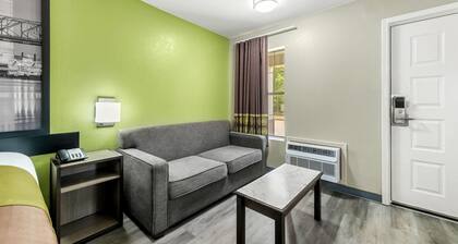 Super 8 by Wyndham Bossier City/Shreveport Area