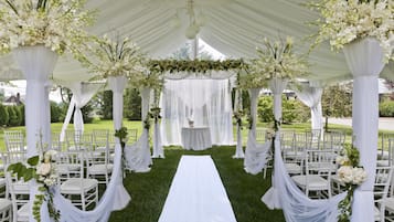 Indoor wedding