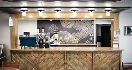 The Inn At Tree City, BW Signature Collection