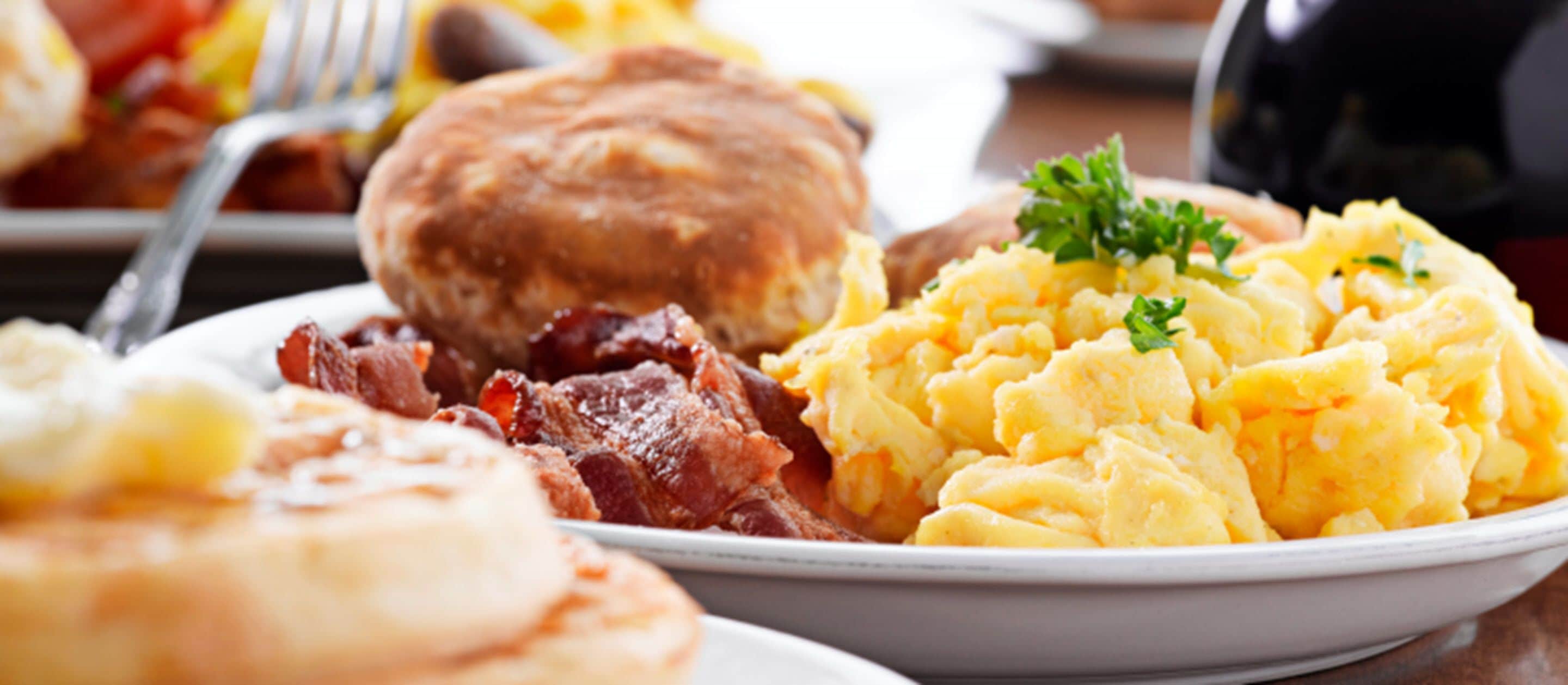 daily full breakfast for a fee