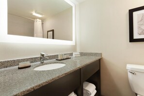 Free toiletries, hair dryer, towels, soap - Embassy Suites by Hilton Arcadia Pasadena Area (Arcadia)