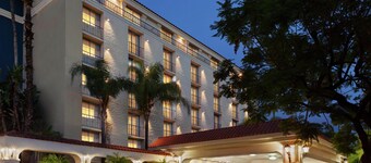 Embassy Suites by Hilton Arcadia Pasadena Area
