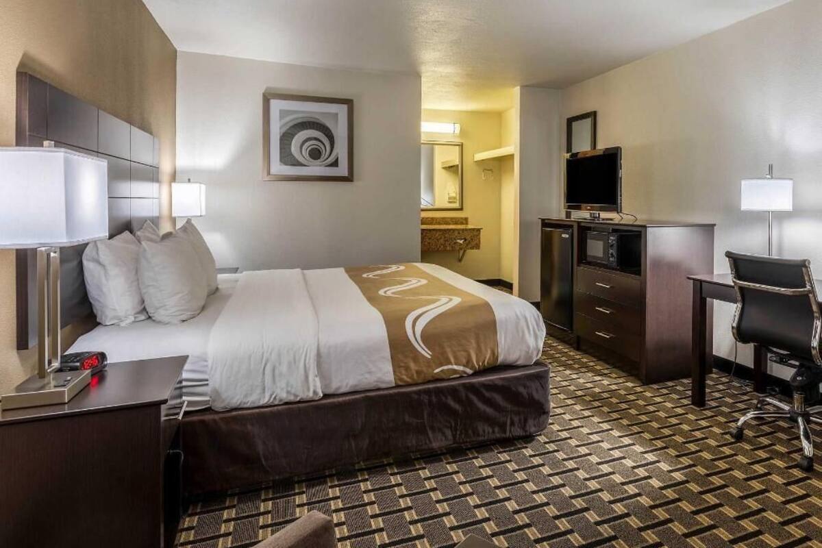 1 habitación y ropa de cama de alta calidad