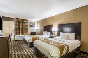 Premium bedding, in-room safe, desk, laptop workspace