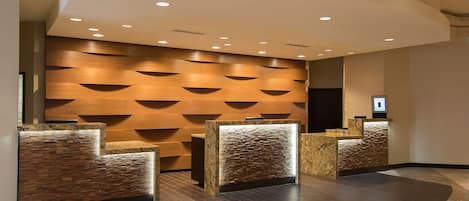 Mostrador para check-in y check-out