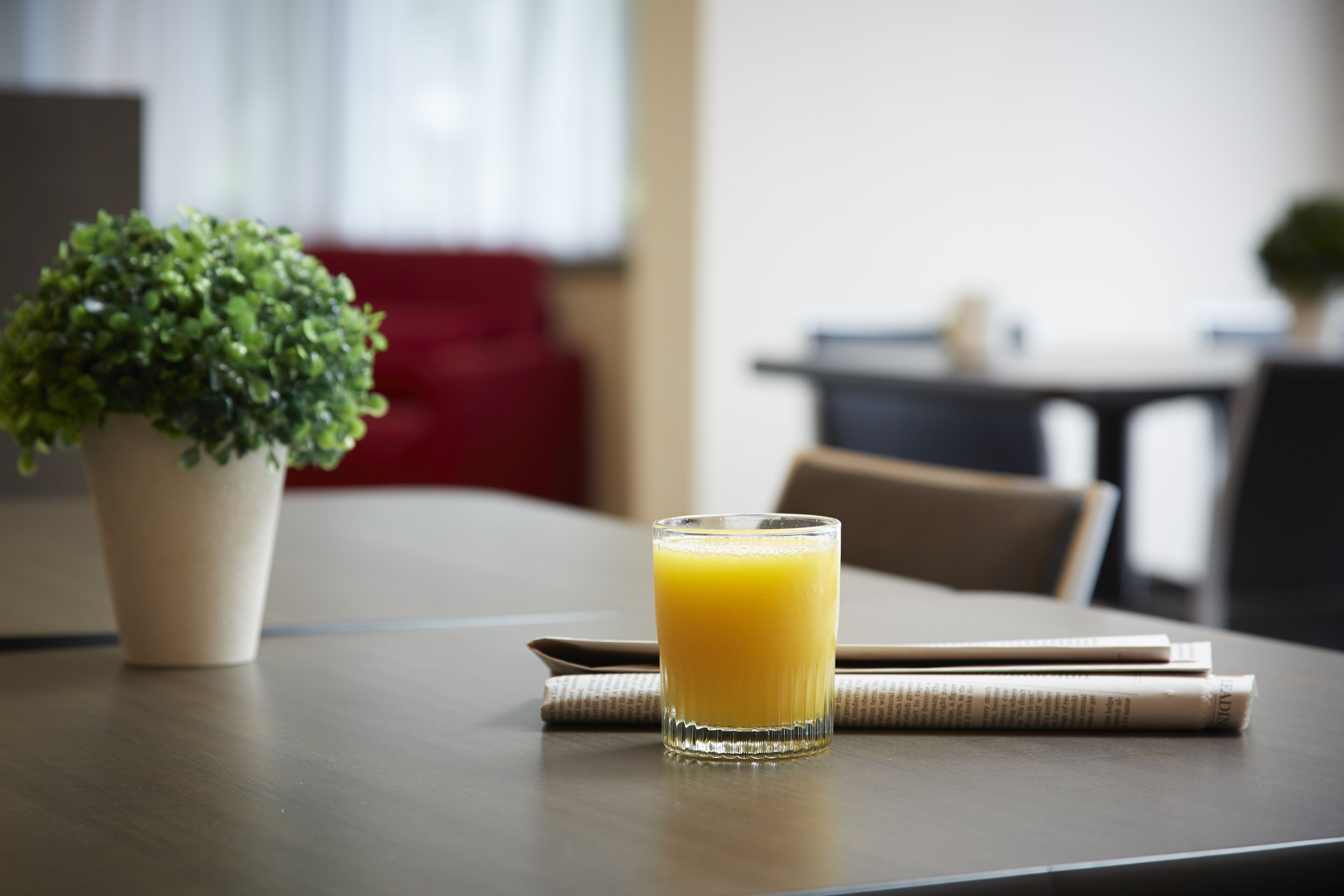 free daily full breakfast