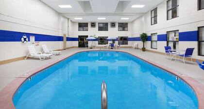 Super 8 by Wyndham Jacksonville AR