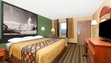 Desk, iron/ironing board, WiFi, bed sheets