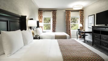 2 Queen Junior Suite | Allergikerbettwaren, Daunenbettdecken, Pillowtop-Betten, Schreibtisch