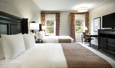 Ayres Hotel Costa Mesa/Newport Beach