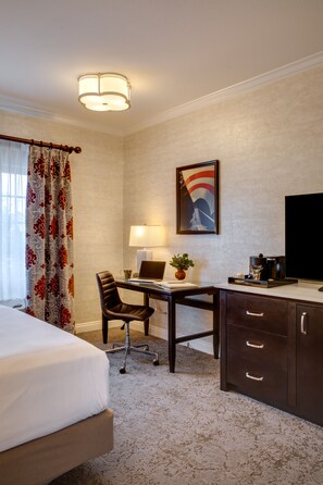 Room, 1 Queen Bed, Accessible | Roupas de cama antialérgicas, edredons de pluma