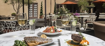Ayres Hotel Costa Mesa/Newport Beach