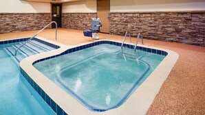 室内 SPA 浴缸