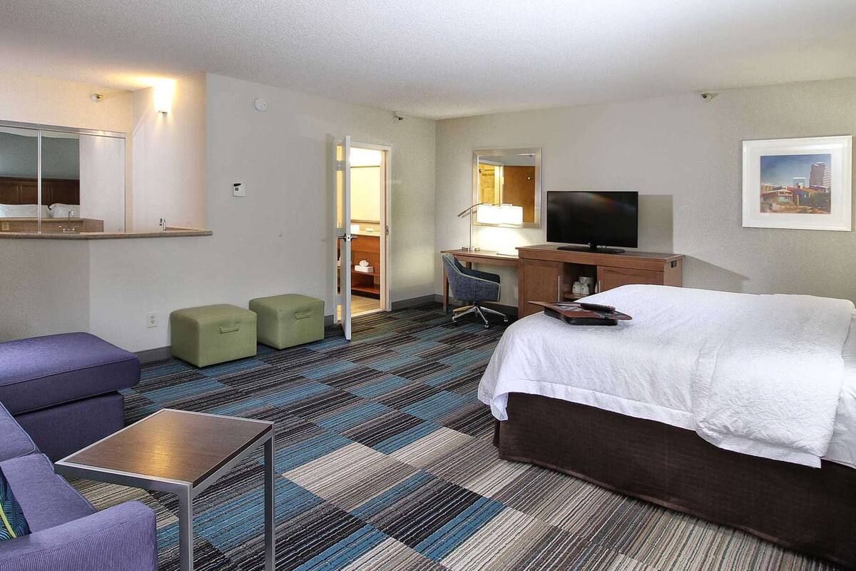 room, 1 king bed | living area | lcd tv, pay films