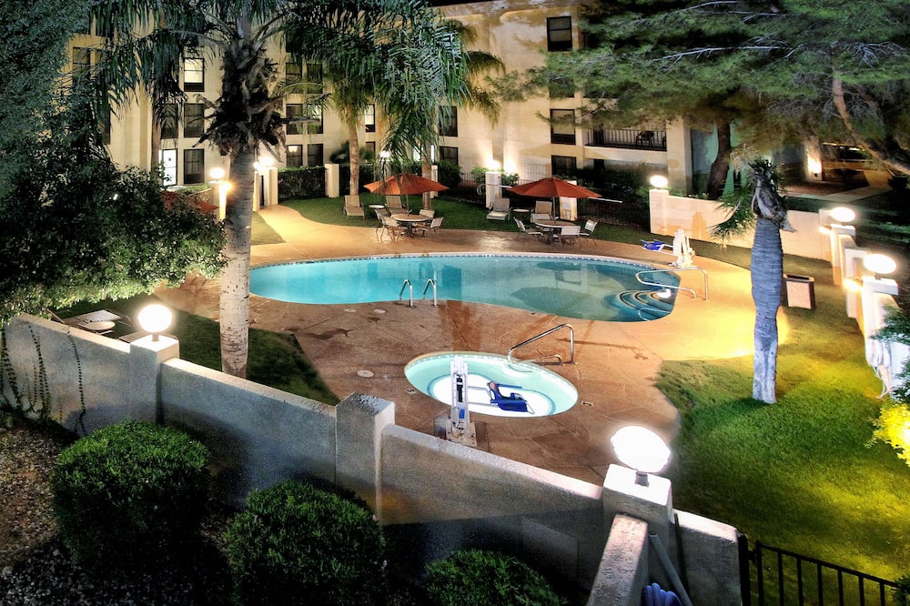 Hampton Inn Tucson-Airport