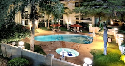 Hampton Inn Tucson-Airport