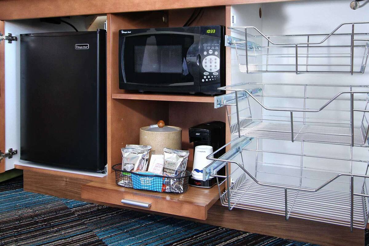 fridge, microwave, coffee/tea maker