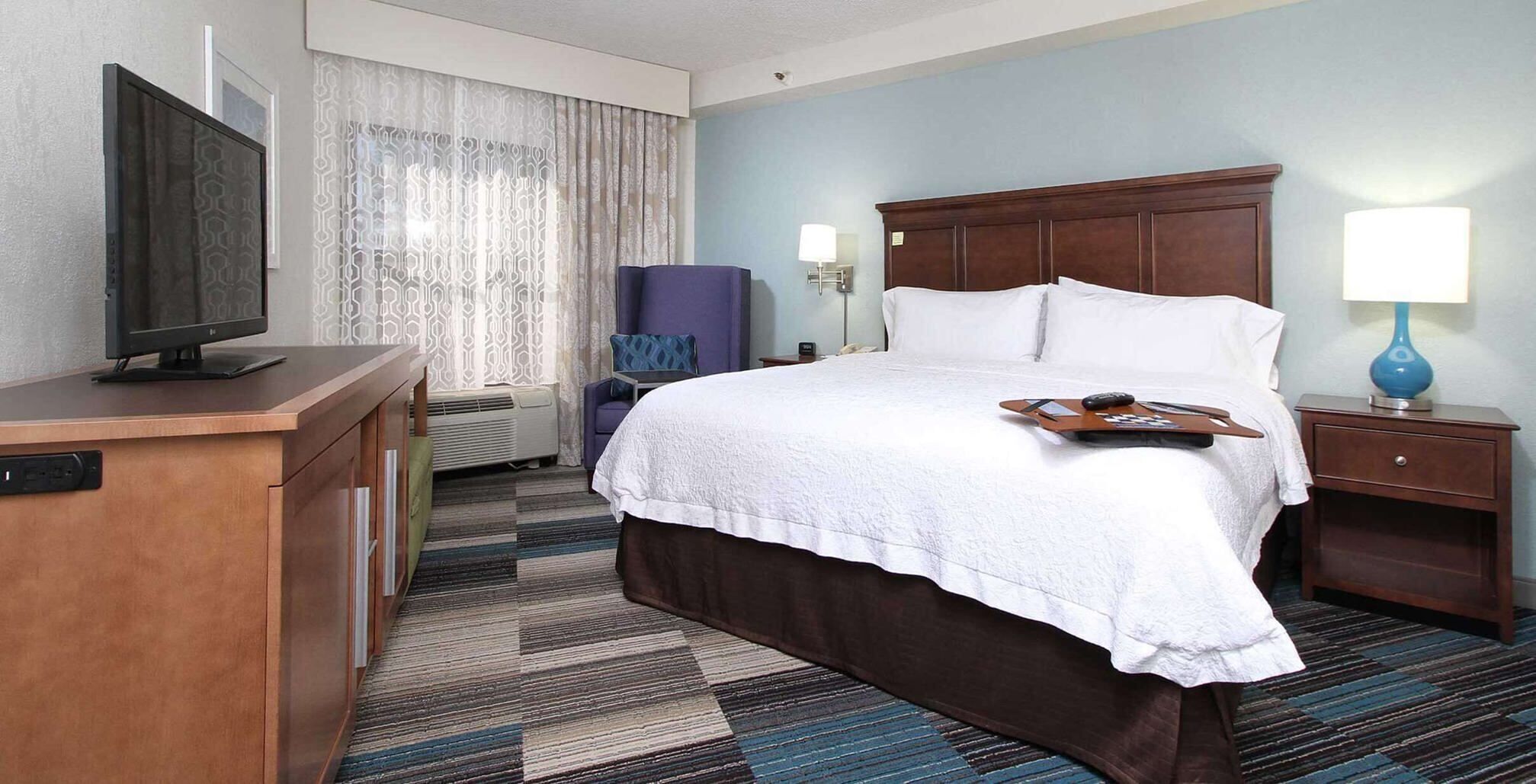 1 bedroom, premium bedding, in-room safe, desk