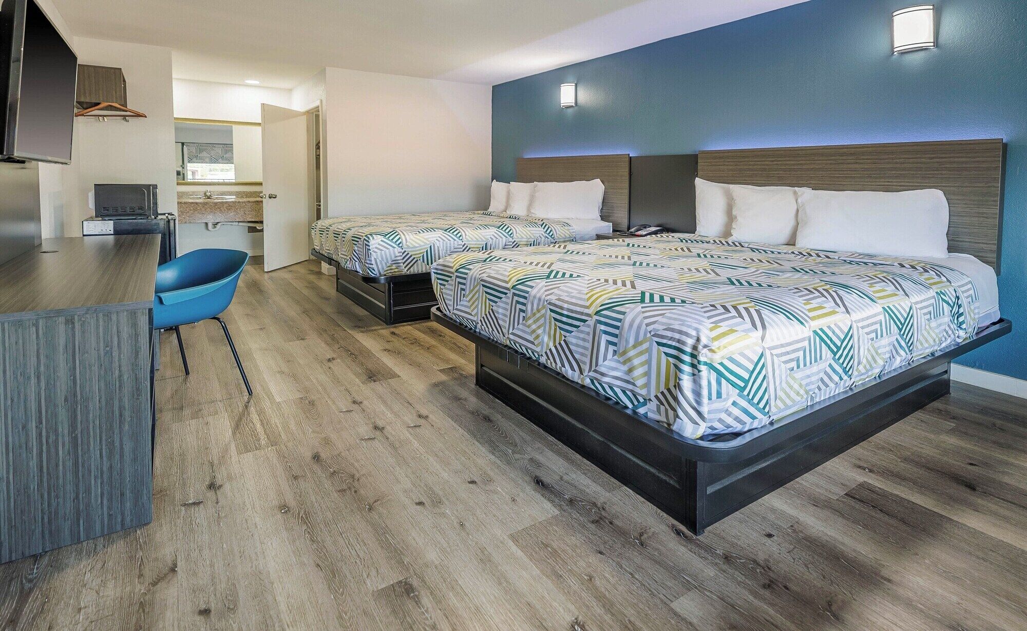 Free WiFi, bed sheets, alarm clocks