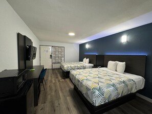 واي فاي مجانًا وملاءات أسرّة ومُنبهات